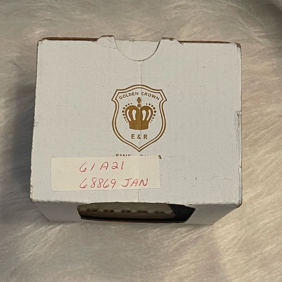 NWOT January Birthday/Anniversary miniature tea cup and saucer - Picture 9 of 12